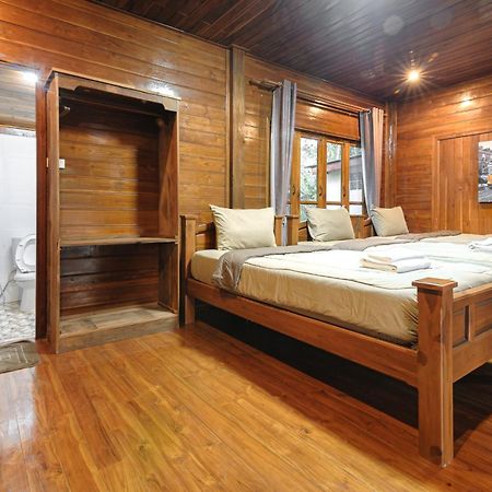 Denchai City Resort เด่นชัยซิตี้ รีสอร์ท Phrae Eksteriør billede
