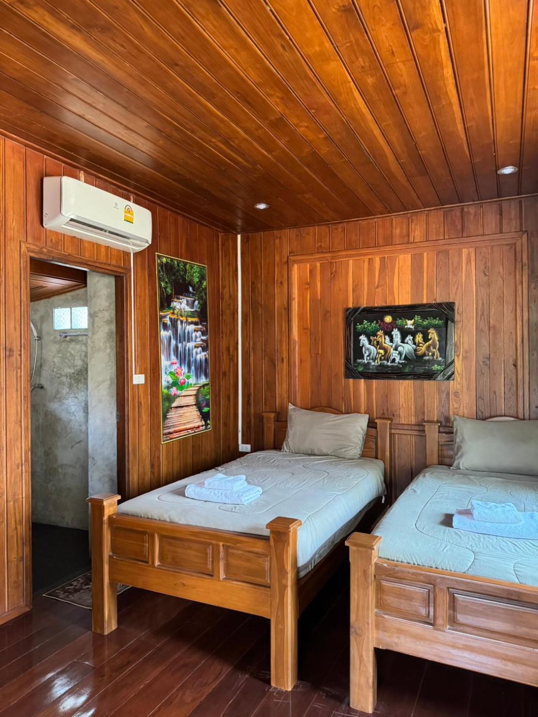 Denchai City Resort เด่นชัยซิตี้ รีสอร์ท Phrae Eksteriør billede