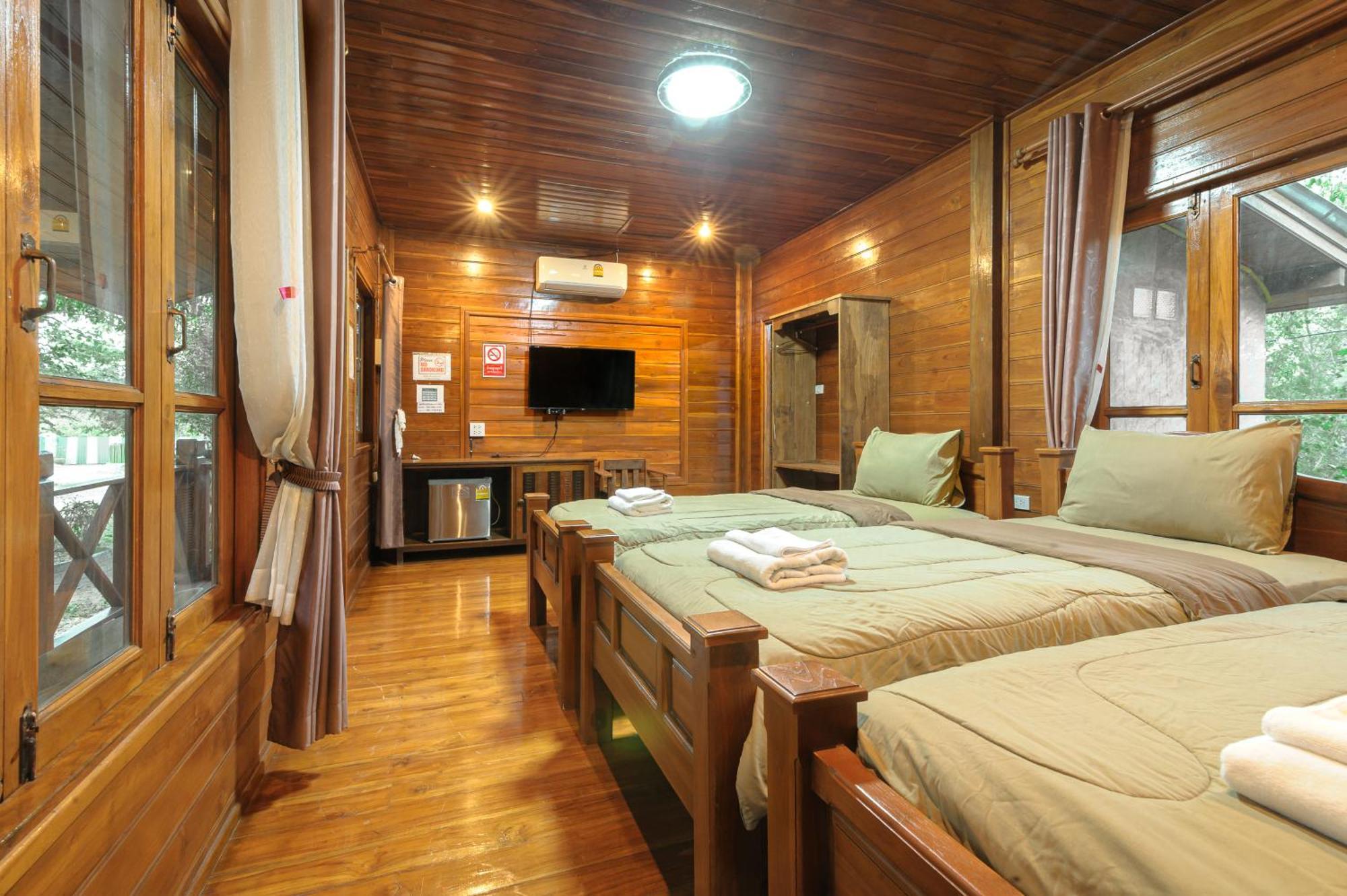 Denchai City Resort เด่นชัยซิตี้ รีสอร์ท Phrae Eksteriør billede